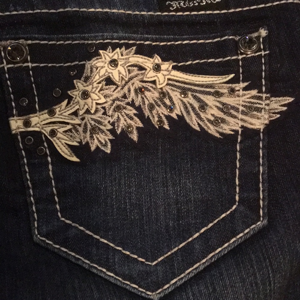 Gently worn Miss Me jeans - Picture 3 of 6